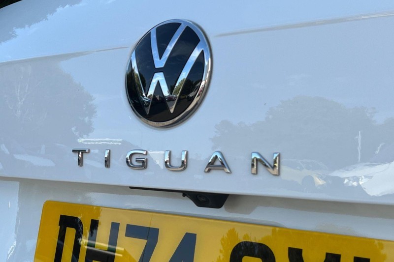 2025 (74) VOLKSWAGEN TIGUAN ALLSPACE 2.0 TDI R-Line 5dr DSG 5712267