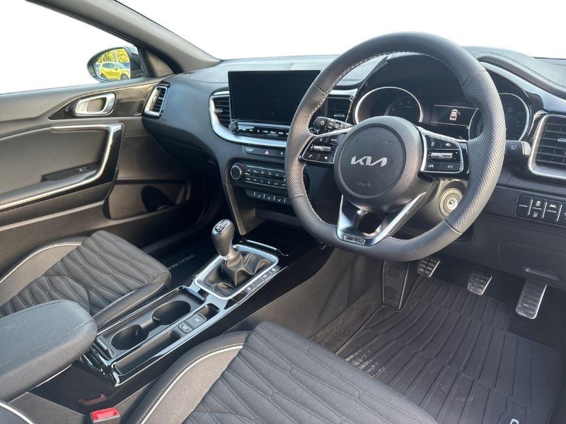2026 (26) KIA XCEED 1.0T GDi ISG 113 GT-Line 5dr 5711181