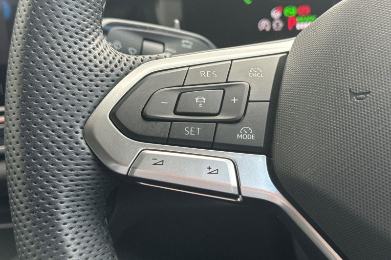 2026 (75) VOLKSWAGEN TIGUAN 1.5 TSI eHybrid R-Line 5dr DSG 5736768