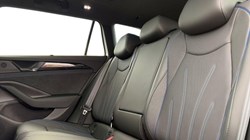 2026 (26) VOLKSWAGEN PASSAT 1.5 TSI eHybrid 272 Black Edition 5dr DSG 5689069