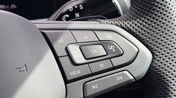2026 (26) VOLKSWAGEN PASSAT 1.5 TSI eHybrid 272 Black Edition 5dr DSG 5689082