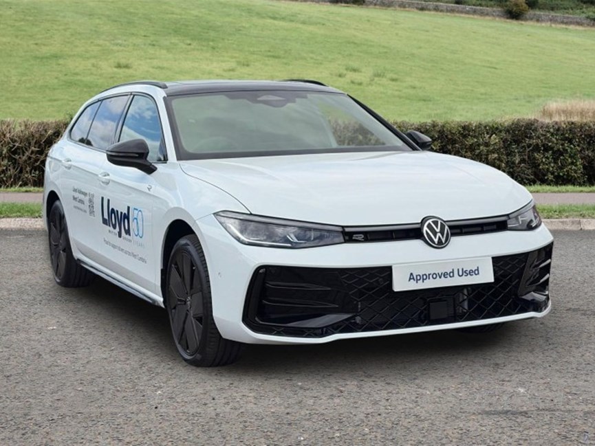 2026 (26) VOLKSWAGEN PASSAT 1.5 TSI eHybrid 272 Black Edition 5dr DSG