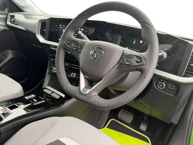2025 (25) VAUXHALL MOKKA 100kW Griffin 50kWh 5dr Auto 5764702