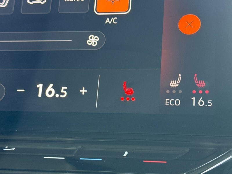 2024 (24) VOLKSWAGEN ID. BUZZ 150kW Life Pro 77kWh 5dr Auto 5751301