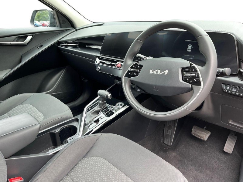 2025 (75) KIA NIRO 1.6 GDi 127 Hybrid 2 Nav 5dr DCT 5727259