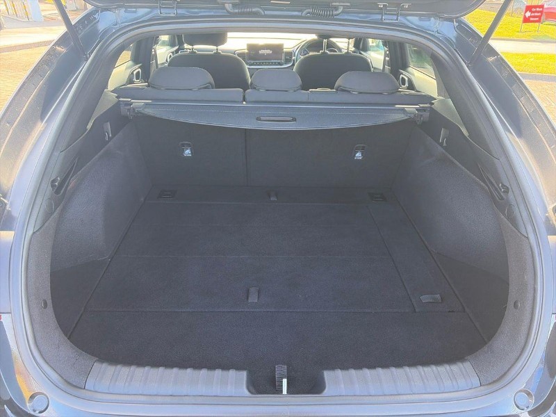 2024 (24) KIA PRO CEED 1.5T GDi ISG GT-Line 5dr 5741937
