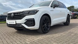 2021 (21) VOLKSWAGEN TOUAREG 3.0 V6 TDI 4Motion Black Edition 5dr Tip Auto 5781833