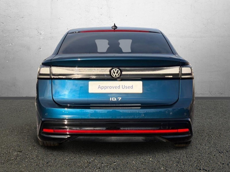 2024 (74) VOLKSWAGEN ID.7 210kW Match Pro 77kWh 5dr Auto 5727983