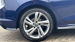 2022 (22) VOLKSWAGEN GOLF 1.5 eTSI 150 R-Line 5dr DSG 5844234