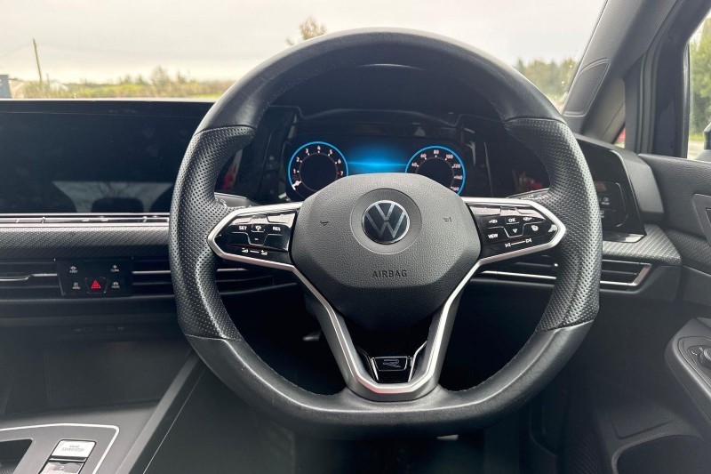 2022 (22) VOLKSWAGEN GOLF 1.5 eTSI 150 R-Line 5dr DSG 5844247