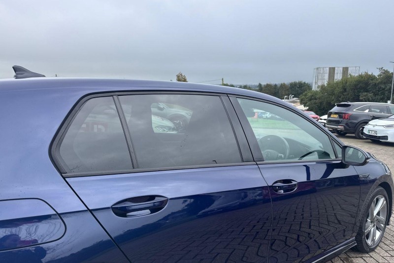 2022 (22) VOLKSWAGEN GOLF 1.5 eTSI 150 R-Line 5dr DSG 5844259