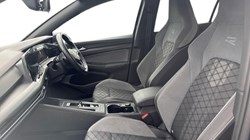 2022 (22) VOLKSWAGEN GOLF 1.5 eTSI 150 R-Line 5dr DSG 5844236