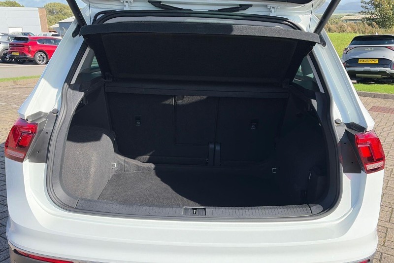 2022 (22) VOLKSWAGEN TIGUAN 1.5 TSI 150 Active 5dr 5797780