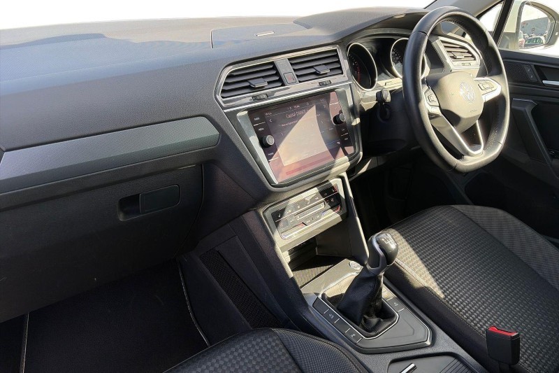 2022 (22) VOLKSWAGEN TIGUAN 1.5 TSI 150 Active 5dr 5797749