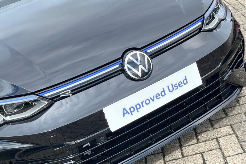 2022 (22) VOLKSWAGEN GOLF 2.0 TSI 320 R 4Motion 5dr DSG 5736584
