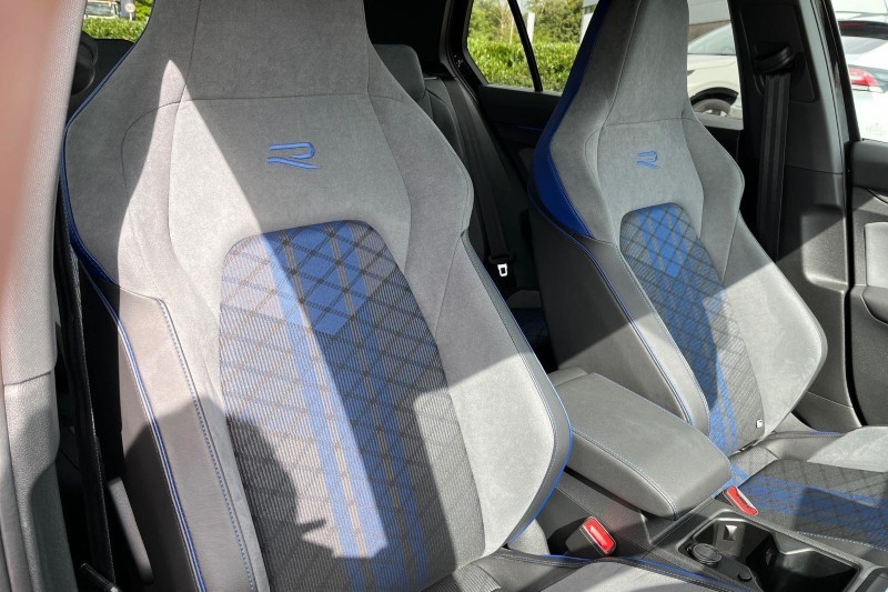 2022 (22) VOLKSWAGEN GOLF 2.0 TSI 320 R 4Motion 5dr DSG 5736568