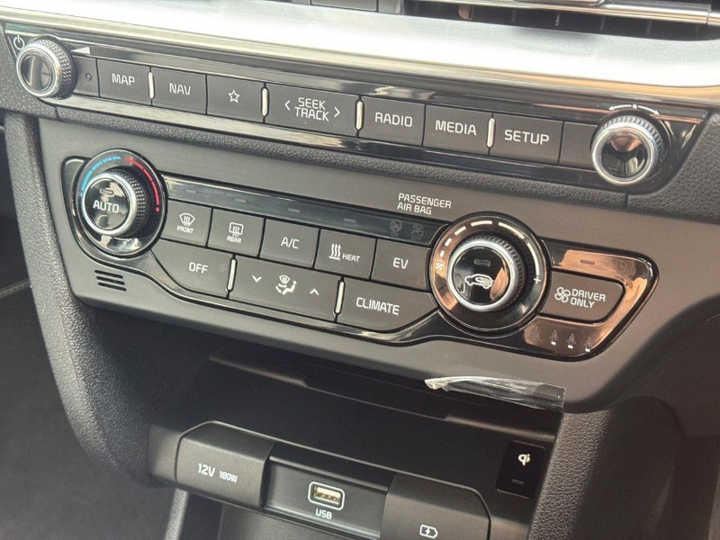 2020 (70) KIA E-NIRO 150kW 4 64kWh 5dr Auto 5776981
