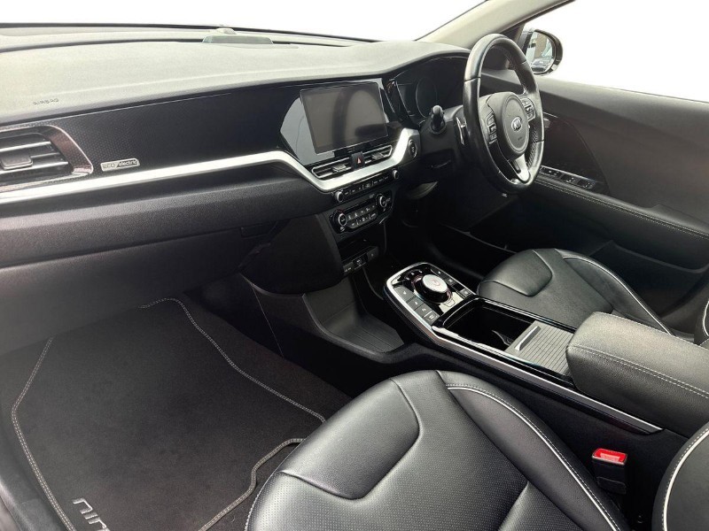 2020 (70) KIA E-NIRO 150kW 4 64kWh 5dr Auto 5776957