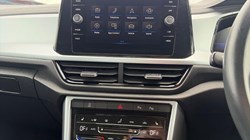 2022 (72) VOLKSWAGEN T-ROC 1.5 TSI Life 5dr DSG 5761903