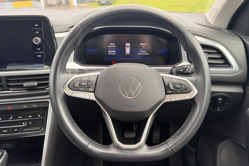 2022 (72) VOLKSWAGEN T-ROC 1.5 TSI Life 5dr DSG 5761898