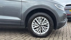 2022 (72) VOLKSWAGEN T-ROC 1.5 TSI Life 5dr DSG 5761885