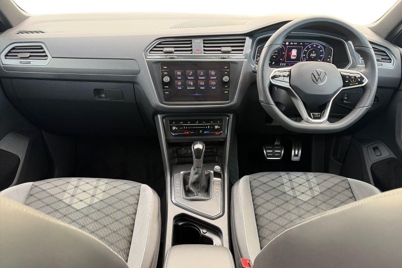 2022 (22) VOLKSWAGEN TIGUAN 2.0 TDI R-Line 5dr DSG 5851721