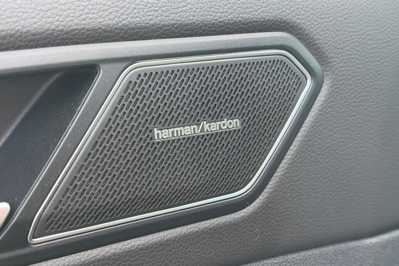 2022 (22) VOLKSWAGEN TIGUAN 2.0 TDI R-Line 5dr DSG 5851755