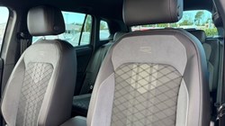 2022 (22) VOLKSWAGEN TIGUAN 2.0 TDI R-Line 5dr DSG 5851742