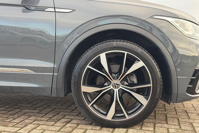 2022 (22) VOLKSWAGEN TIGUAN 2.0 TDI R-Line 5dr DSG 5851715