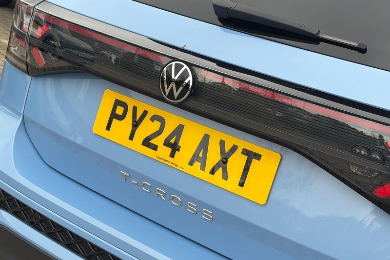 2024 (24) VOLKSWAGEN T-CROSS 1.5 TSI R-Line 5dr DSG 5764015