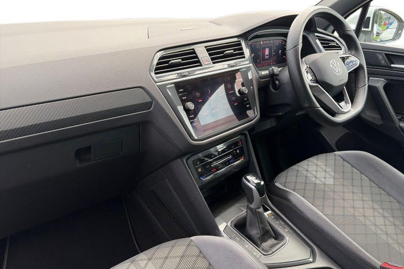 2022 (72) VOLKSWAGEN TIGUAN 2.0 TDI R-Line 5dr DSG 5783103