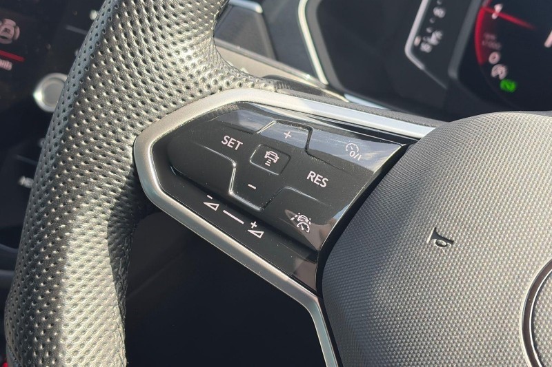 2022 (72) VOLKSWAGEN TIGUAN 2.0 TDI R-Line 5dr DSG 5783120