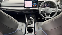 2025 (75) VOLKSWAGEN GOLF 1.5 TSI 150 R-Line 5dr 5765599