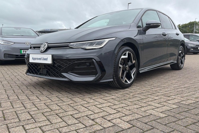 2025 (75) VOLKSWAGEN GOLF 1.5 TSI 150 R-Line 5dr 5765625