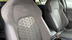 2025 (75) VOLKSWAGEN GOLF 1.5 TSI 150 R-Line 5dr 5765605
