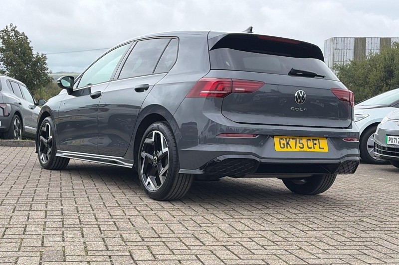 2025 (75) VOLKSWAGEN GOLF 1.5 TSI 150 R-Line 5dr 5765627