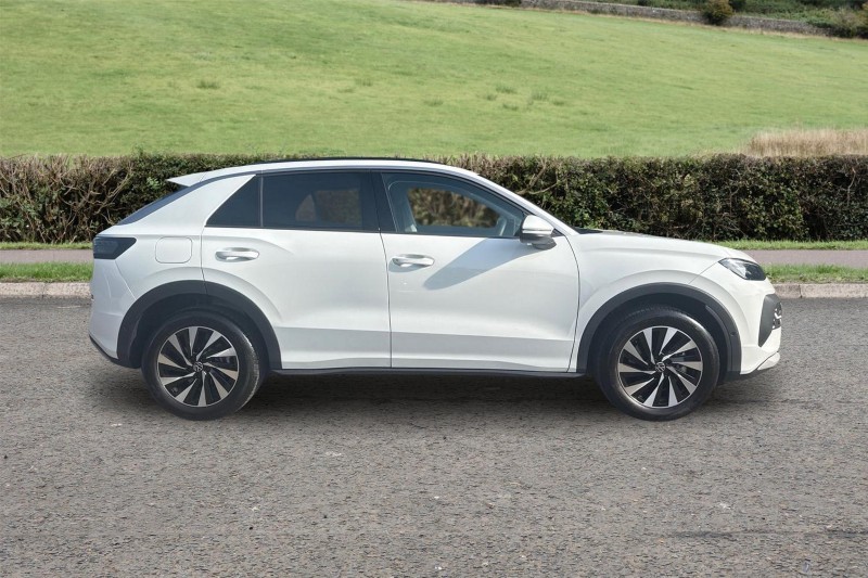 2026 (26) VOLKSWAGEN T-ROC 1.5 eTSI 150 Life 5dr DSG 5760460