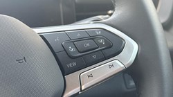 2026 (26) VOLKSWAGEN T-ROC 1.5 eTSI 150 Life 5dr DSG 5760476