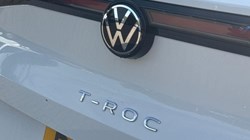 2026 (26) VOLKSWAGEN T-ROC 1.5 eTSI 150 Life 5dr DSG 5760492