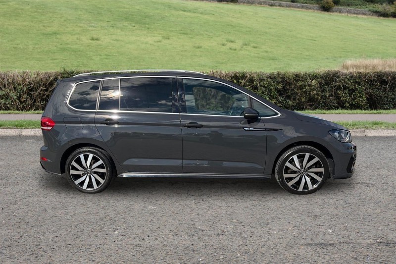 2023 (73) VOLKSWAGEN TOURAN 1.5 TSI EVO R-Line 5dr 5802417