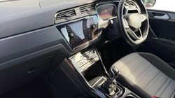 2023 (73) VOLKSWAGEN TOURAN 1.5 TSI EVO R-Line 5dr 5802415