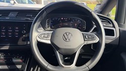 2023 (73) VOLKSWAGEN TOURAN 1.5 TSI EVO R-Line 5dr 5802431