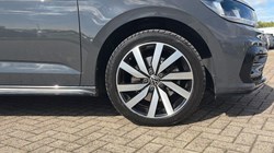 2023 (73) VOLKSWAGEN TOURAN 1.5 TSI EVO R-Line 5dr 5802418