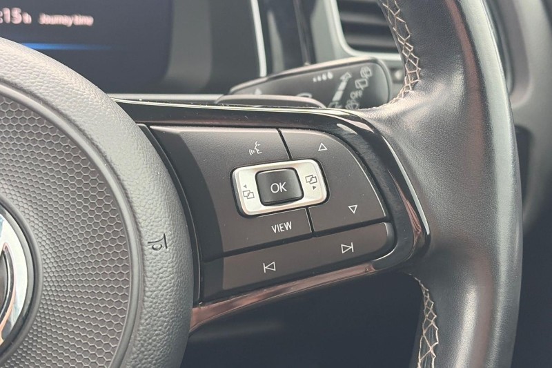2019 (19) VOLKSWAGEN GOLF 2.0 TSI 300 R 5dr 4MOTION DSG 5831066