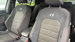 2019 (19) VOLKSWAGEN GOLF 2.0 TSI 300 R 5dr 4MOTION DSG 5831077