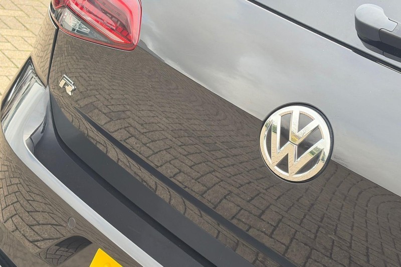 2019 (19) VOLKSWAGEN GOLF 2.0 TSI 300 R 5dr 4MOTION DSG 5831085