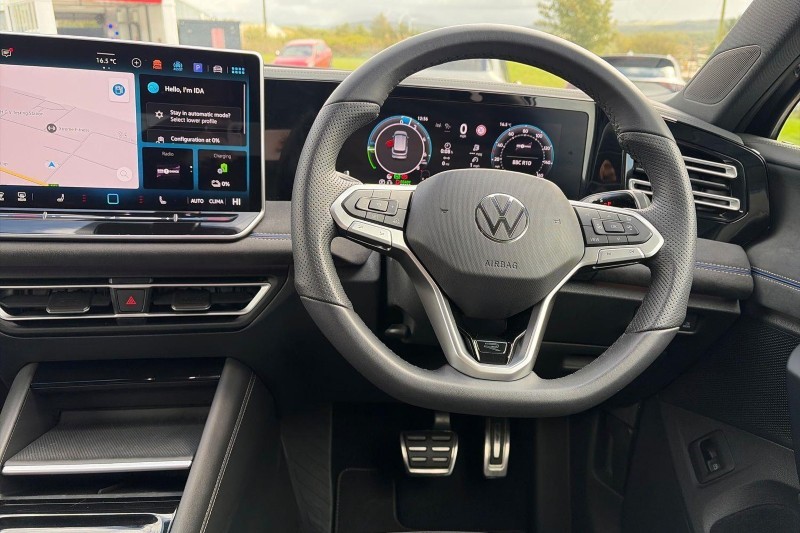 2026 (26) VOLKSWAGEN TIGUAN 1.5 TSI 272 eHybrid R-Line 5dr DSG 5795801