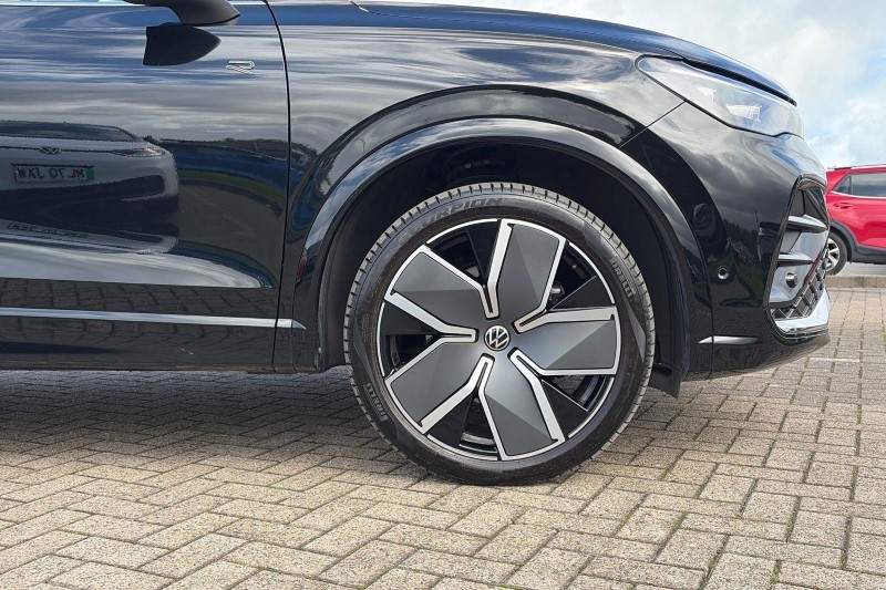 2026 (26) VOLKSWAGEN TIGUAN 1.5 TSI 272 eHybrid R-Line 5dr DSG 5795784