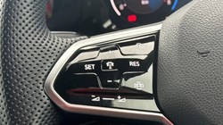 2022 (22) VOLKSWAGEN GOLF 1.5 TSI R-Line 5dr 5842526