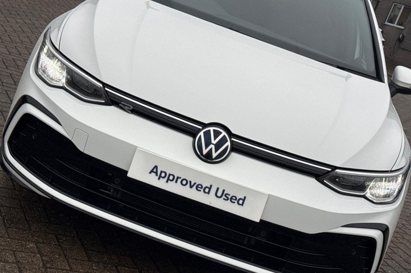 2022 (22) VOLKSWAGEN GOLF 1.5 TSI R-Line 5dr 5842540